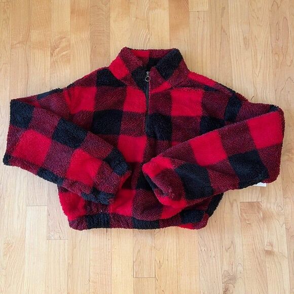 Red/Black Sherpa Cropped Quarter Zip NWT - Picture 1 of 5